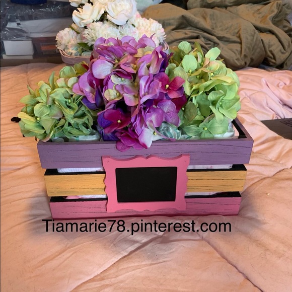 Spring basket diaper cake - Picture 1 of 2